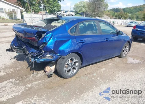 2019 Kia Forte Lxs z USA, uszkodzony, nr VIN 3KPF24AD9KE125070